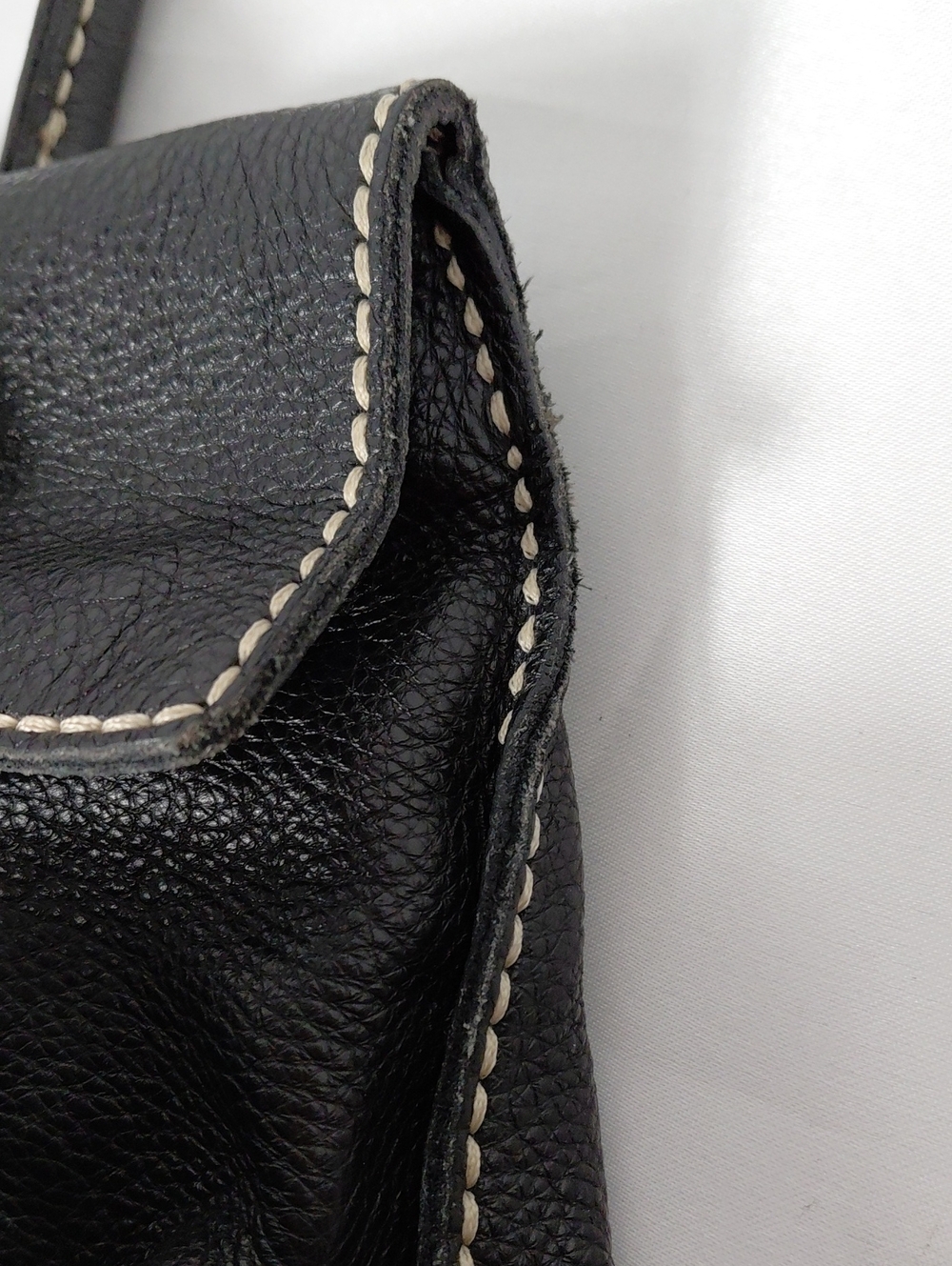 Roots Black Leather Purse - Picture 7 of 7